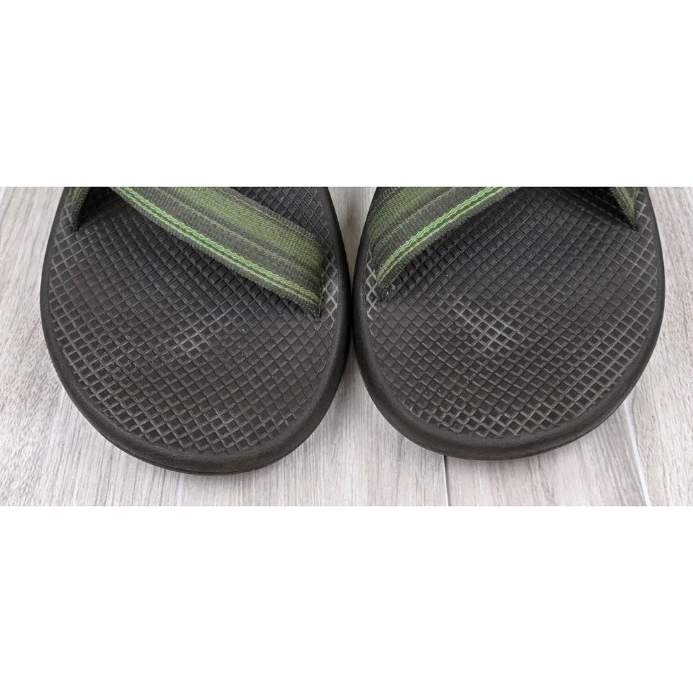 Chaco Z1 Classic Mens 10 Green Brown Adjustable Strap Hiking Water Sandals Shoes